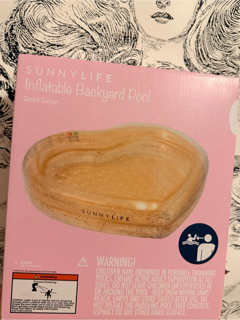 Sunnylife Inflatable Backyard mini Heart Pool Gold Glitter